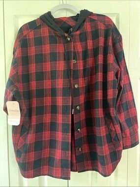 NWT Dress Up Women’s plaid Button down with hood